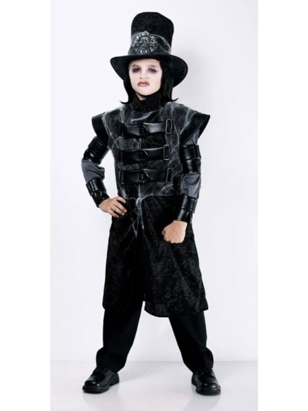 Undead Stalker Childrens Halloween Costume Medium 7-8 Includes Hat Overcoat & Ar